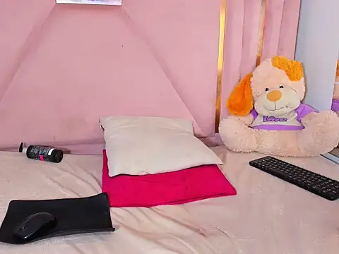 peachrouge webcam stripchat model stream image