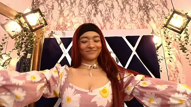 charlotte_bluee - Charlotte_bluee's free webcam - UK Sex Cams