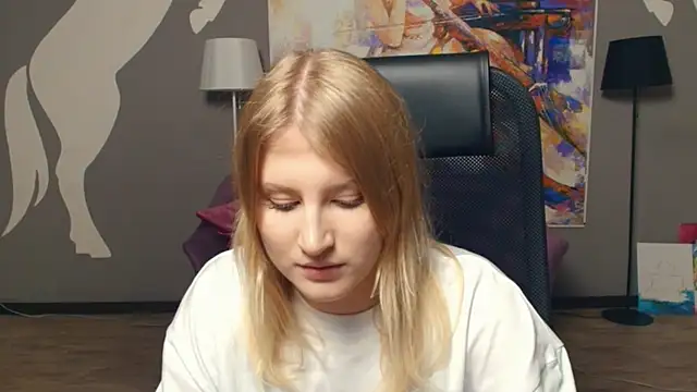 lisarais - LisaRais's free webcam - UK Sex Cams