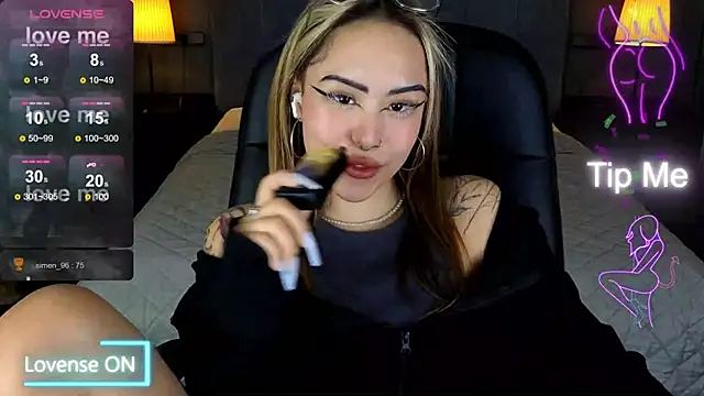 baby__kim - Baby__kim's free webcam - UK Sex Cams