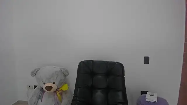 Live sex cam di CamilaBliss