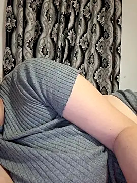 ariana381 - Ariana381's free webcam - UK Sex Cams