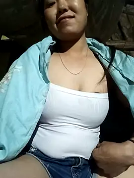 mi_ka_mi - Mi_ka_mi's free webcam