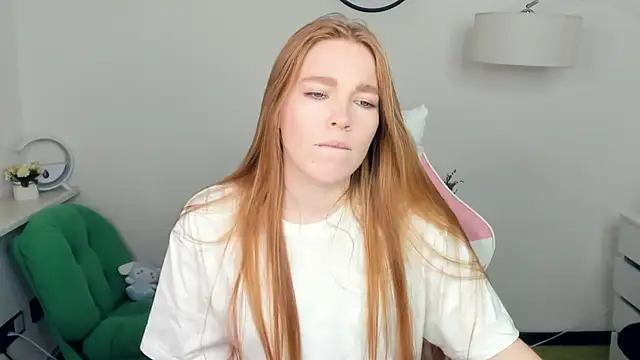 lavetashiroma - LavetaShiroma's free webcam - UK Sex Cams