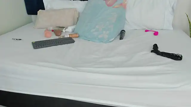 sophieturner_mg - Sophieturner_mg's free webcam