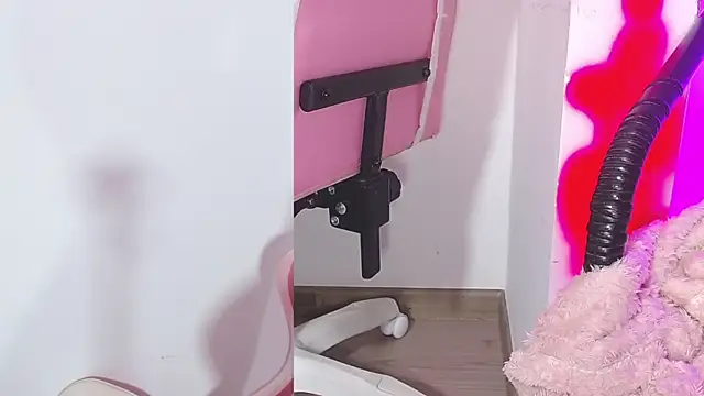 KataFerreira777 live cam screenshot trannies from Colombia on Gratis Show – Free Live Cams