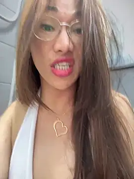 jakolera2k25 - Jakolera2k25's free webcam - UK Sex Cams