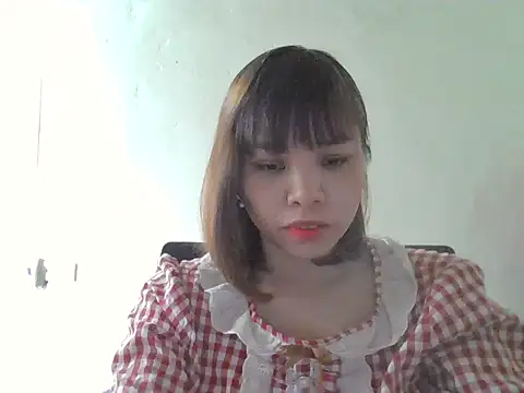 Angela-Eira live cam screenshot female on Gratis Show – Free Live Cams