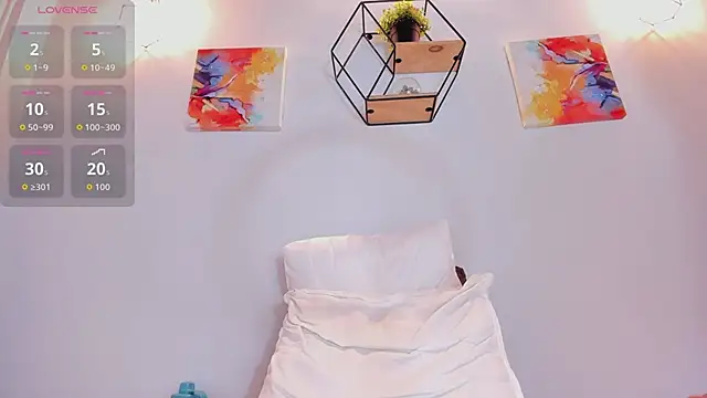 Violet_horny05 live cam screenshot female from Colombia on Gratis Show – Free Live Cams