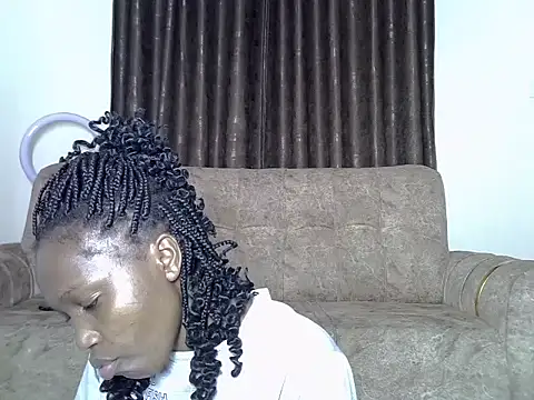 aurelada - AurelAda's free webcam