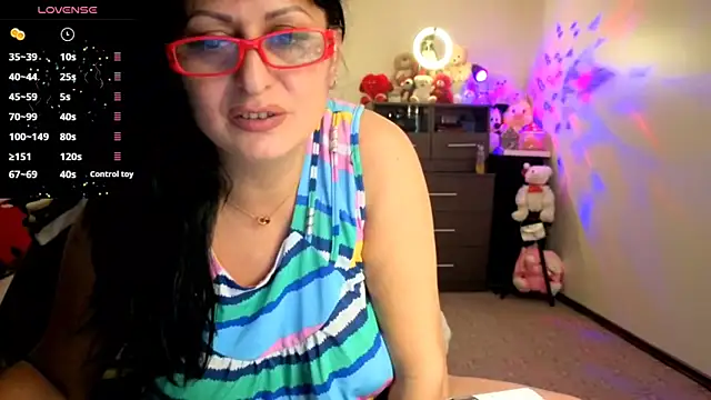 sexyandbadgirl - SexyAndBadGirl's free webcam