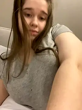 HornyGirlH