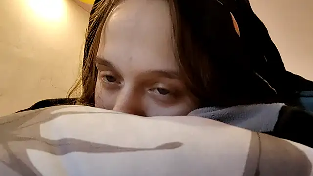  SophieHazely chat room