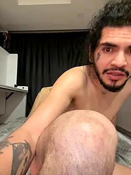 aangie__uwu live show on StripChat 