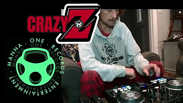 crazyzac - Crazyzac's free webcam