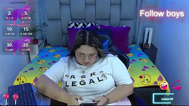 evelin_zaens - Evelin_zaens's free webcam - UK Sex Cams