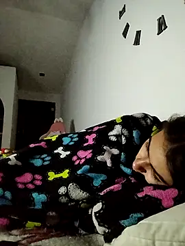 crystal_star_ - Crystal_Star_'s free webcam - UK Sex Cams