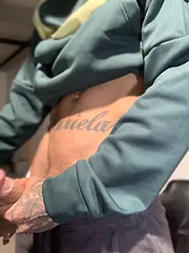 27powercm Live Webcam on Stripchat