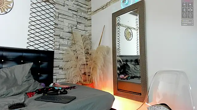  Agata__Rose chat room