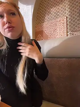 NikaMur Live Webcam on Stripchat