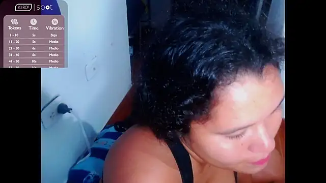 kuindy_21 - Kuindy_21's free webcam