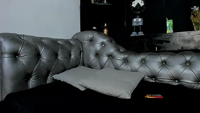 heellboy_ - HeellBoy_'s free webcam