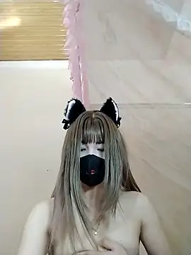 Helen69x Live Webcam on Stripchat