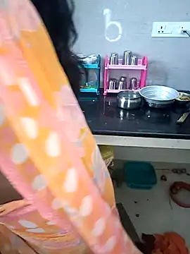 Tamil-hotwife