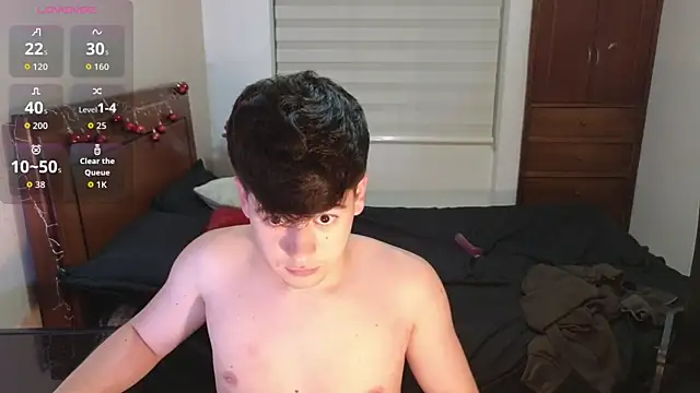 tightncuteass Live Webcam on Stripchat