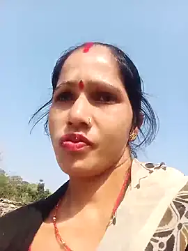 Live sex cam di Jooli_xx