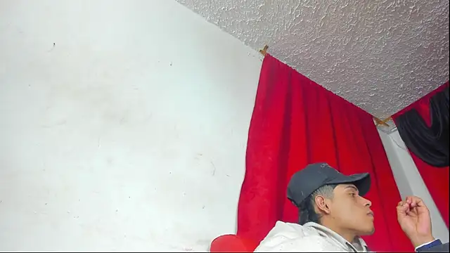 extreme_team8 - Extreme_Team8's free webcam