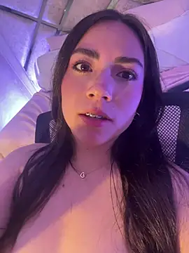 Melody_04 Live Webcam on Stripchat