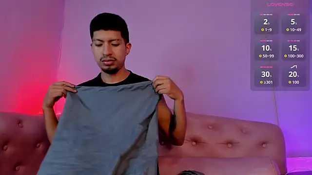 AxelAndJeremy Live Webcam on Stripchat