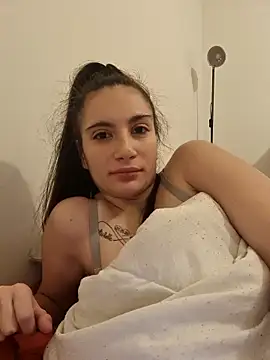 Michou02xXx Live Webcam on Stripchat