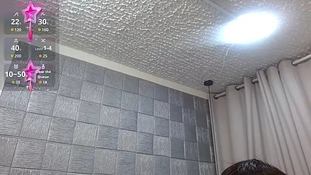 Iantwink18 Live Webcam on Stripchat