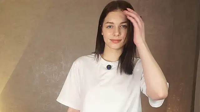 FlorrieLongbotham webcam stripchat model stream image