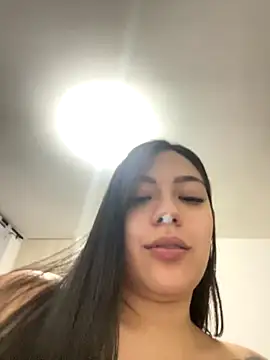  Latina_vanessa chat room