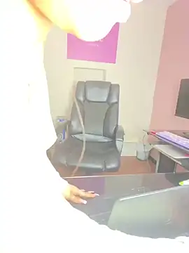 kyliepinkk_ - KyliePinkk_'s free webcam - UK Sex Cams