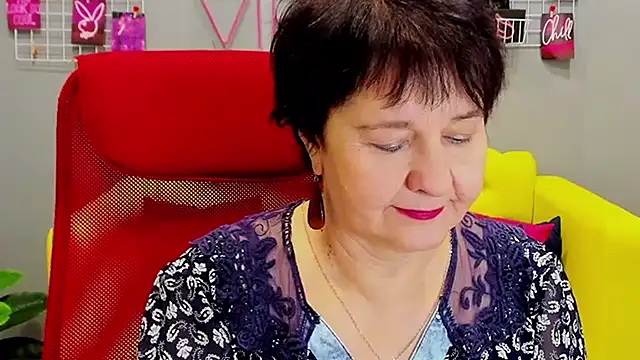  EveRalphes chat room