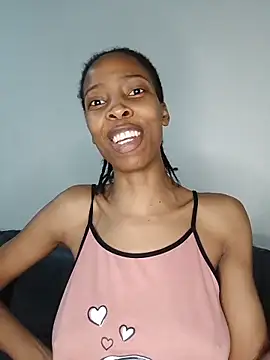  MsParisSmith chat room