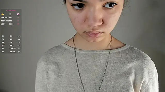 CoreenLuebbers live show on StripChat 