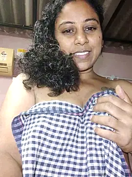 JENNIFERtamil