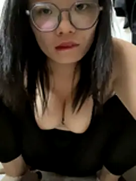 bella0815 - Bella0815's free webcam