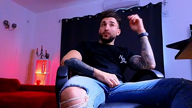 mightyaaron66 (M young) - 𖤐🔥 parTy Time ,House parTy  !  💨𖤐