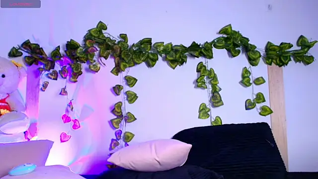 tati_cardenas - Tati_cardenas's free webcam