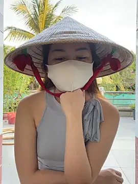 babythree_ (F young) - Play pussy in public garden 🪴