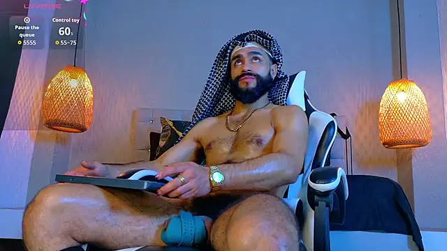 thaiel_fosteer (M young) - TOY ASS O TOY VIBRATE COCK ? 🍆💦😈