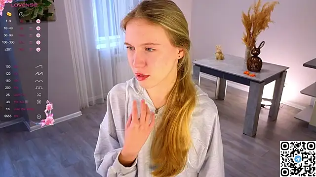 succubelle (F teen) - spank ass x 6