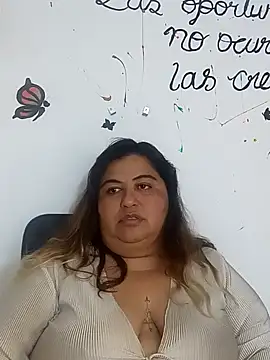 curvy_diva_ - Curvy_diva_'s free webcam