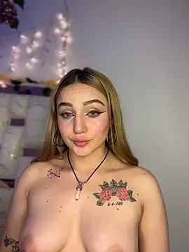 sara_sophia420 - Sara_Sophia420's free webcam - UK Sex Cams